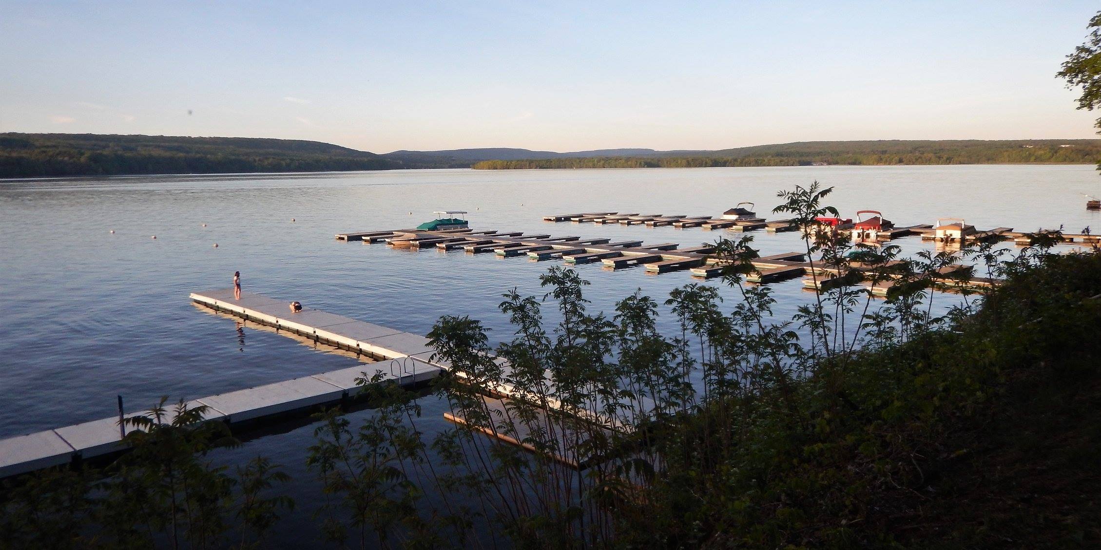 Lake Delta <span>Yacht Club</span>